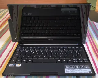 Portátil Acer Aspire One D255 + Ratón USB