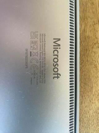 Microsoft Surface Laptop WA 98052 Mod 1950