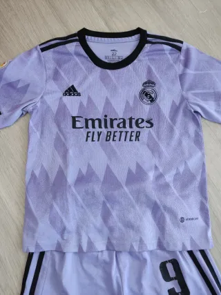 Conjunto Real Madrid Benzema Talla 22