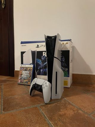 Consola PS5 Slim Sony + Gta + GTA V