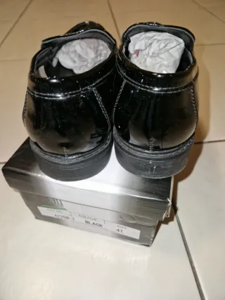 Mocassini neri lucidi n. 41