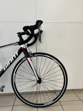 Bicicleta de carretera Giant Talla: S