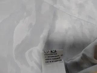 Vestido plateado fiesta Pilar Prieto