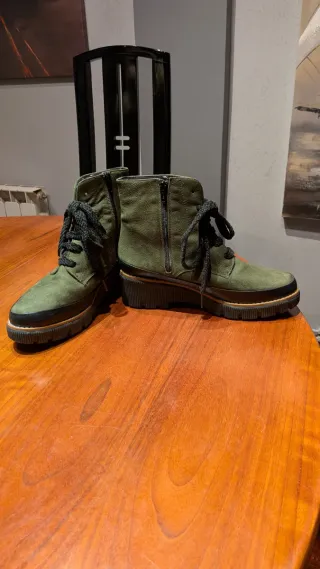 Botas confort class verdes y negras