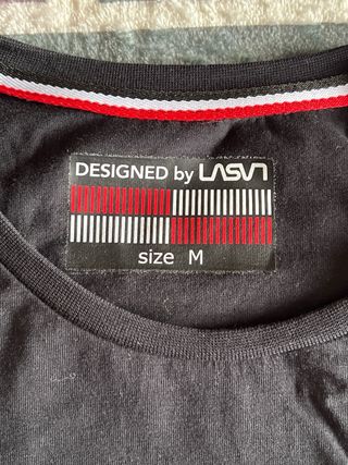 Camiseta Negra con Diseño Rock & Roll Talla M