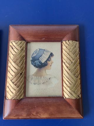 Coppia di Cornici in Legno Arte Povera