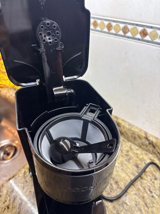 Cafetera Cecotec Negra