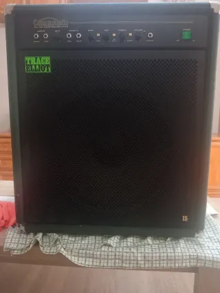 Amplificador Bajo Trace Elliot Comando