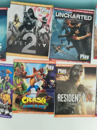 Lote 8 Guías PS4 PlayMania
