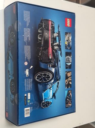Lego Technic Bugatti Chiron 42083 Nuevo