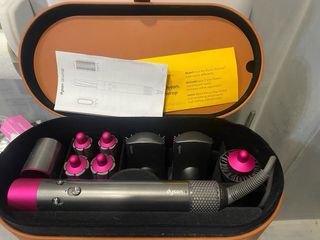 Set Dyson Airwrap Secador y Cepillos Rizador