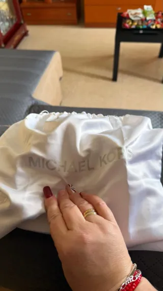 Bolso Michael Kors Beige Nuevo