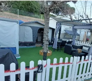 Número 4 de puerta solar