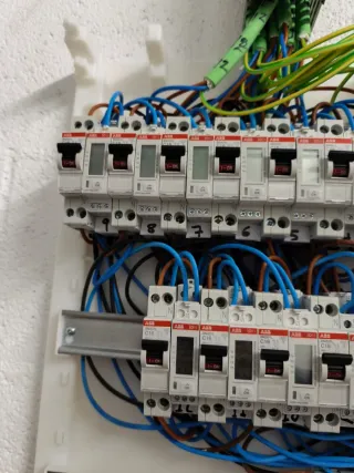 Reformas y electricidad