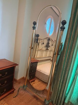 Conjunto Peña Vargas forja y latón