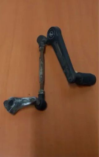 Palanca y protector de cadena KTM Duke
