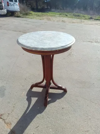 Mesa auxiliar vintage mármol y madera
