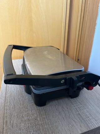 Plancha grill sandwiches y carnes Cecotec