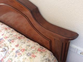 Dormitorio completo madera cerezo