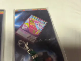 Lote 2 colgantes Regreso al Futuro 40 Aniv