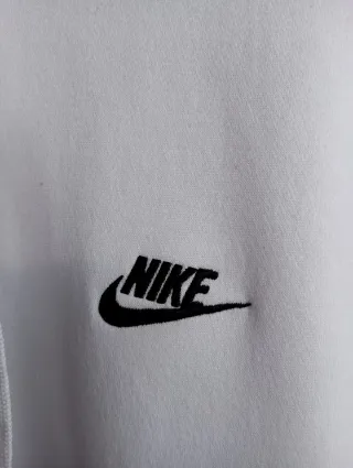 Sudadera Nike Blanca