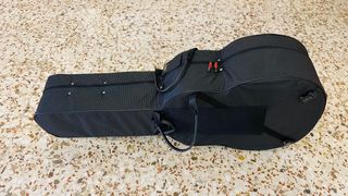 Estuche Bam de guitarra para viaje - Flight Cover