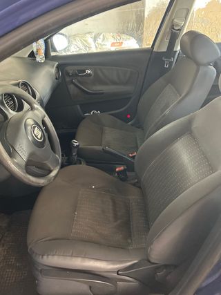 SEAT Cordoba 2004