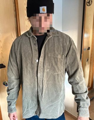 Chaqueta Zara verde oliva pana