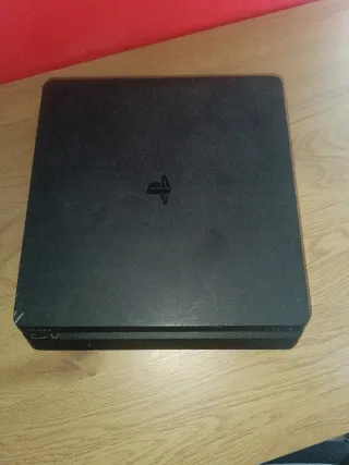 PlayStation 4 Slim Negra, no negociable
