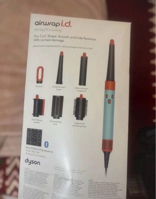 Dyson Airwrap id Straight + Wavy