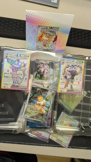 Evoluciones Prismaticas SUPER PACK DE PROMOS DE EV