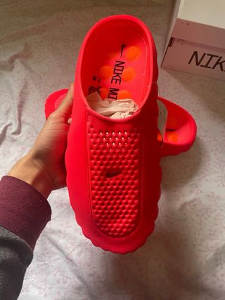 Nike Mind 001 Slide Solar Red