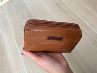 Cartera Marrón múltiples compartimentos