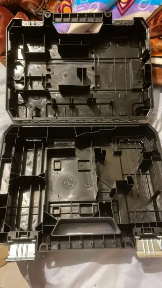 Caja de herramientas Dewalt de impacto