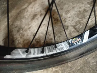 Bicicleta BMX Mongoose Legión 20 eje trasero 14mm