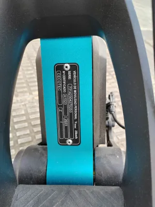 Patinete Cecotec Bongo Z City