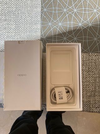 Oppo Reno 10 Pro 5G Negro funda Marron