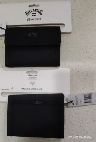 Carteras Billabong Nylon Negras, dos unidades.