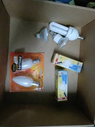 Conjunto Lâmpadas Casquilho Fino Philips