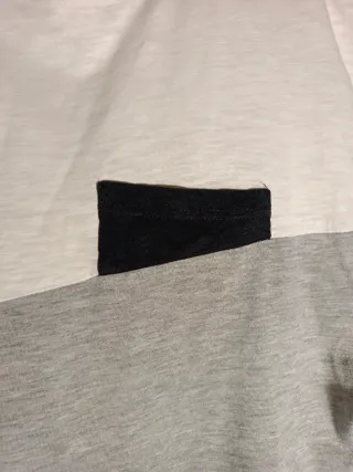 Pull & Bear Camiseta Gris Negra Blanca Talla L