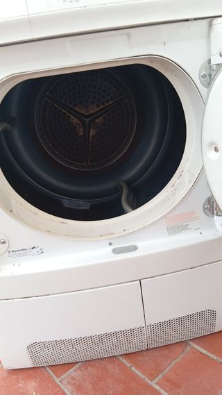 Secadora Carga Frontal 6kg