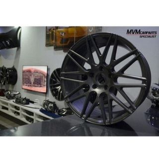 Juego de 4 Llantas 19 WRATH WF3 5X112