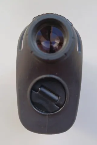 Telémetro Láser Bushnell Tour V4 Ideal para Golf.