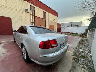 Audi A8 2004