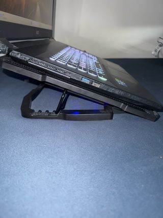 Portátil Gamer MSI Katana 17,3” 4070 32GB 1TB