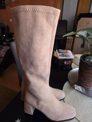 Botas altas antelina beige