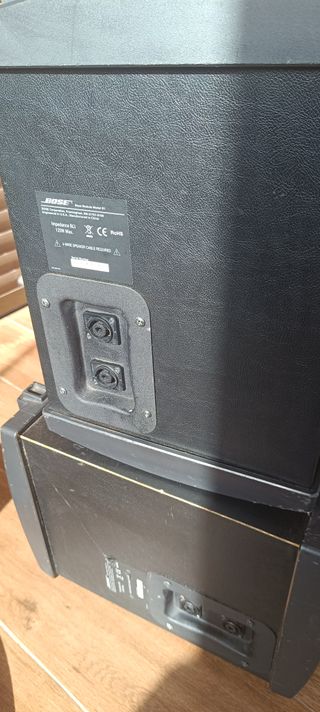 Bose L1 + 2 Subwoofers