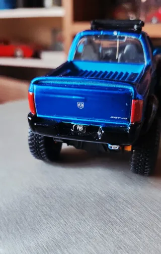 Maisto Dodge Ram Azul Todoterreno