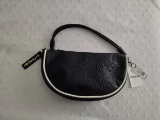 Bolso Desigual con etiqueta