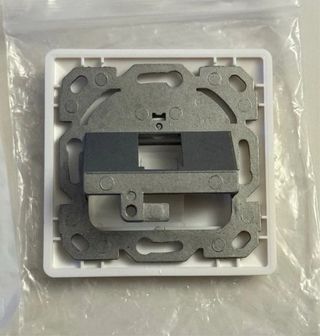 Toma de Red CAT6a Empotrada